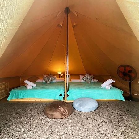 Rembulan Escape Bell Tent 2 Kampung Penarik Exterior photo